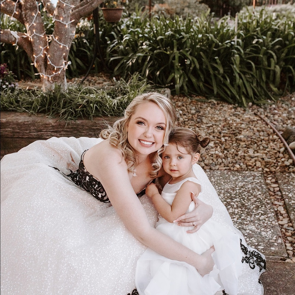 Rosebud Flower Girl Dress - Kids 
Color: White | Size: 4